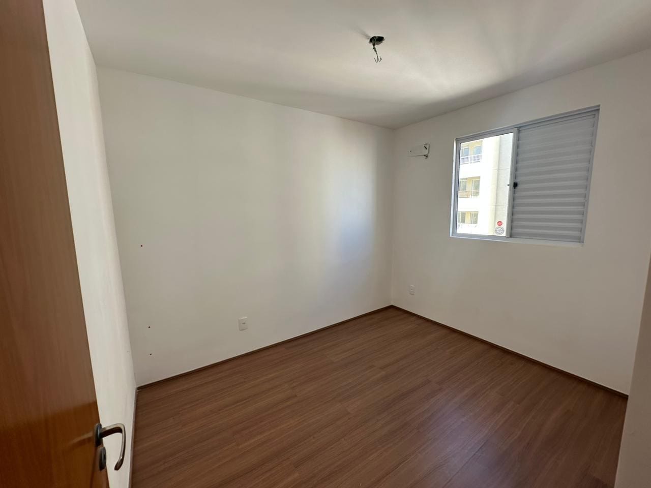 Apartamento à venda, próximo à Universidade Estadual de Londrina (UEL) , Londrina - PR