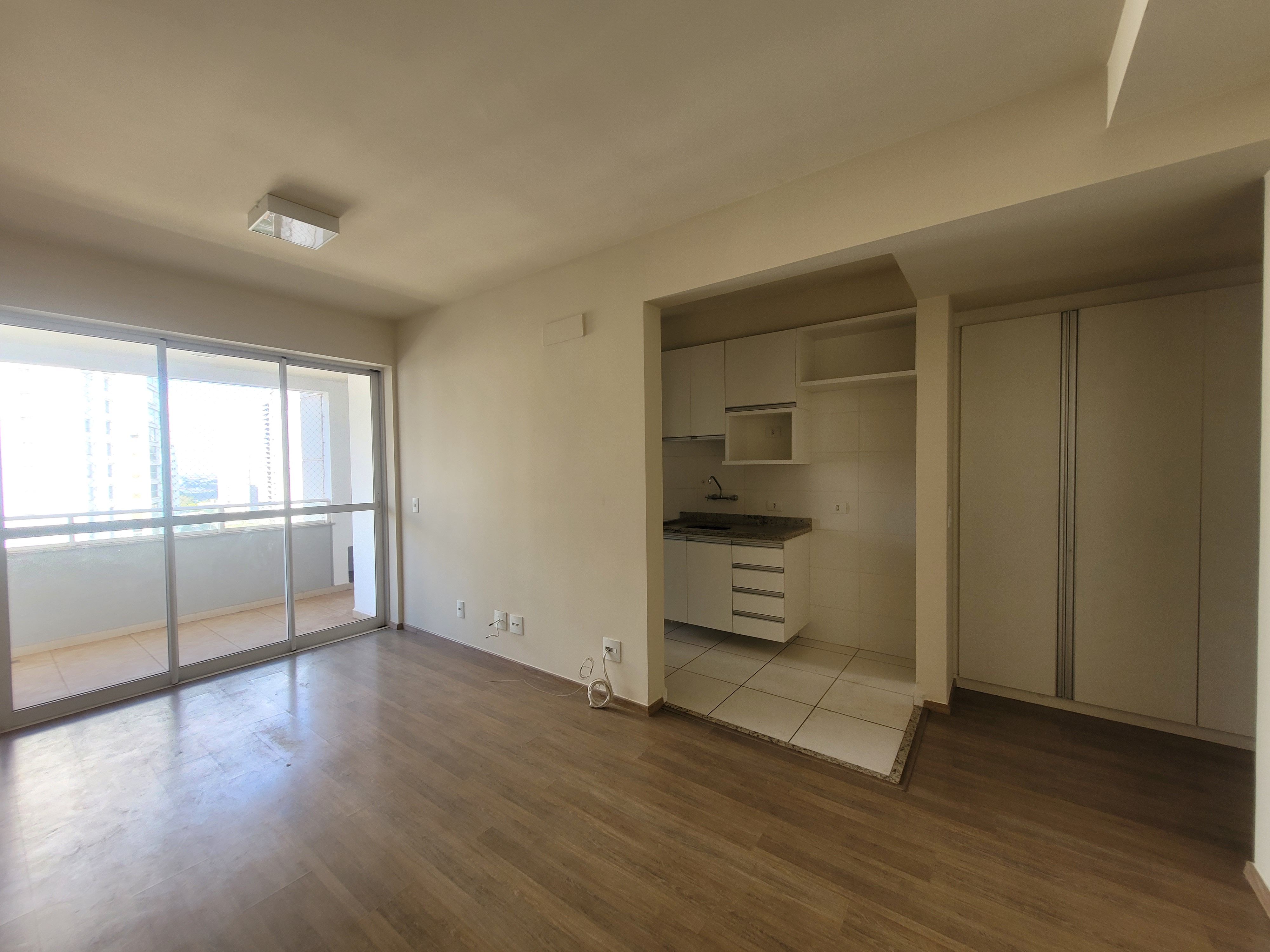 Apartamento à venda, Edifício Neo Palhano, 77m² úteis, 3 quartos sendo 1 suíte - Gleba Fazenda Palhano, Londrina, PR