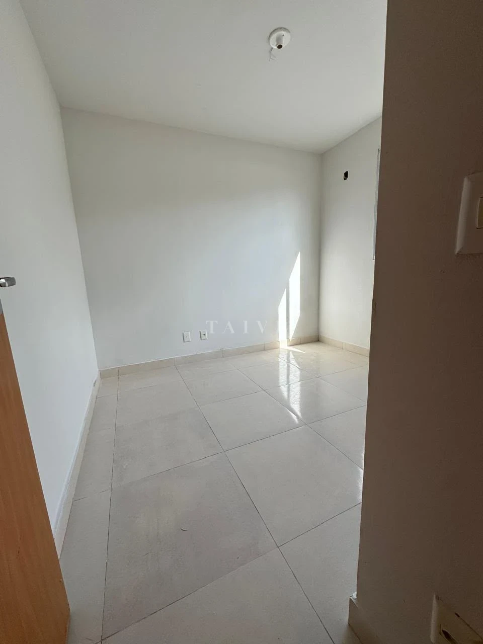 Imagens do imóveis Apartamento para Locação no Spazio La Traviata, 44 m², 2 Quartos, 1 Vaga, Londrina-PR