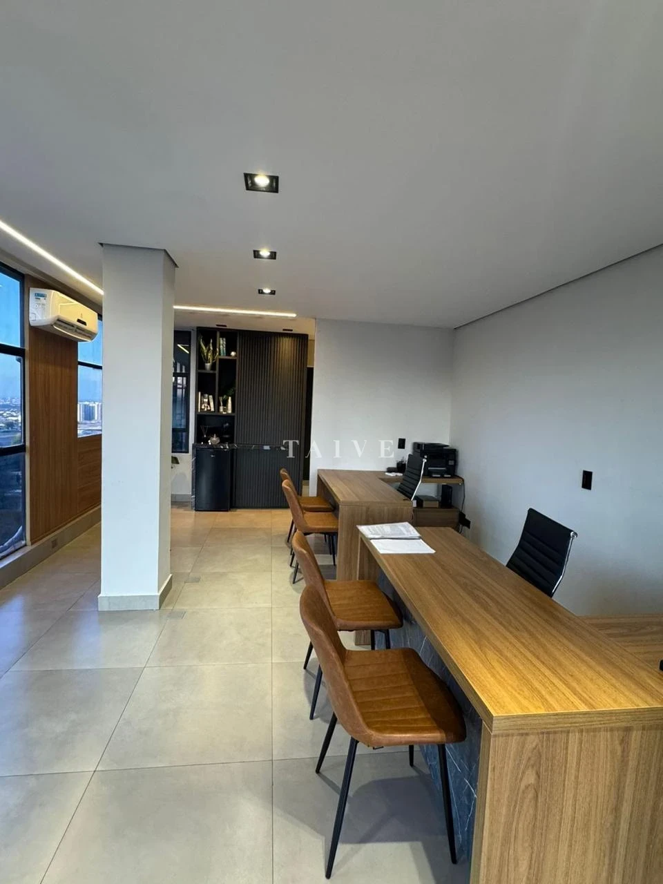 Imagens do imóveis Sala Comercial à Venda e para Locação no LondriCenter, 40 m²  no Centro de Londrina