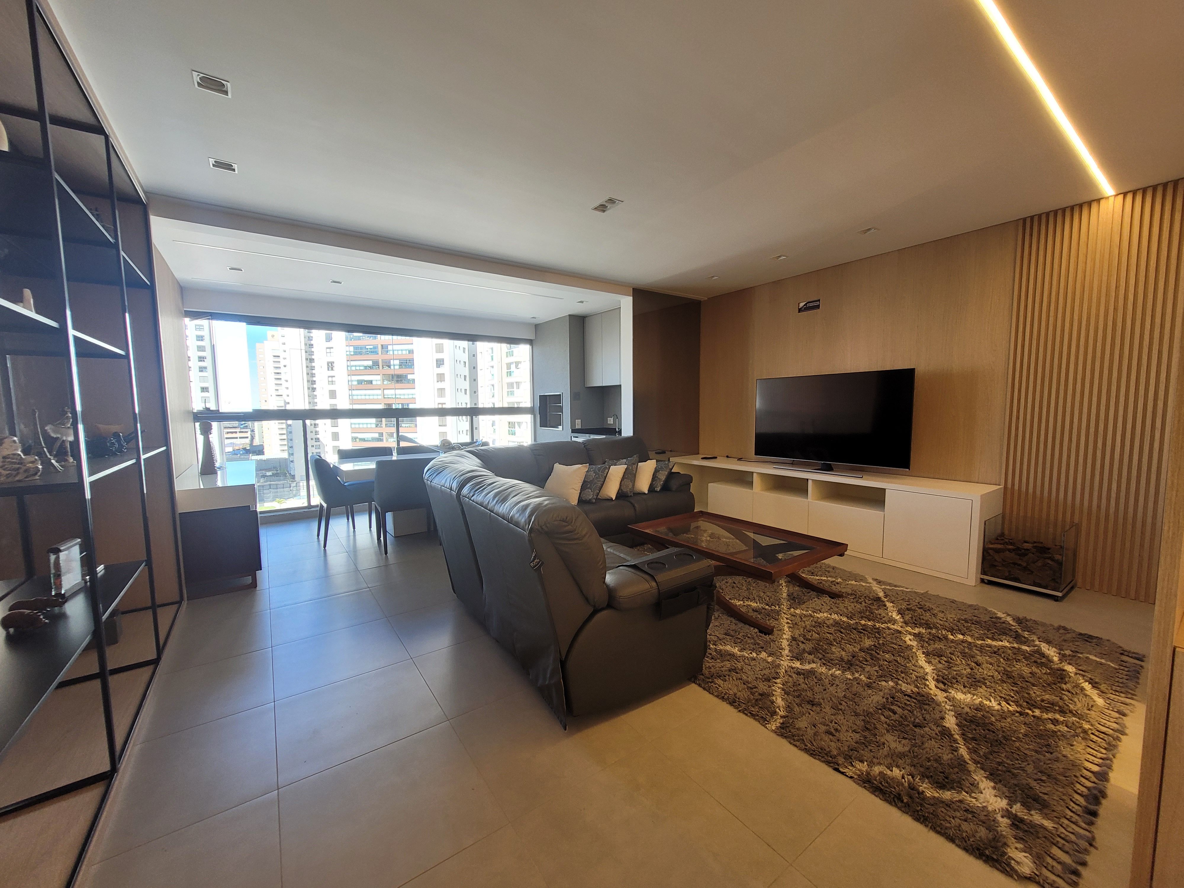 Apartamento à venda no Edifício Glória Residence, mobiliado, 114m², com 3 dormitórios, andar alto,  - Gleba Palhano - Londrina/PR