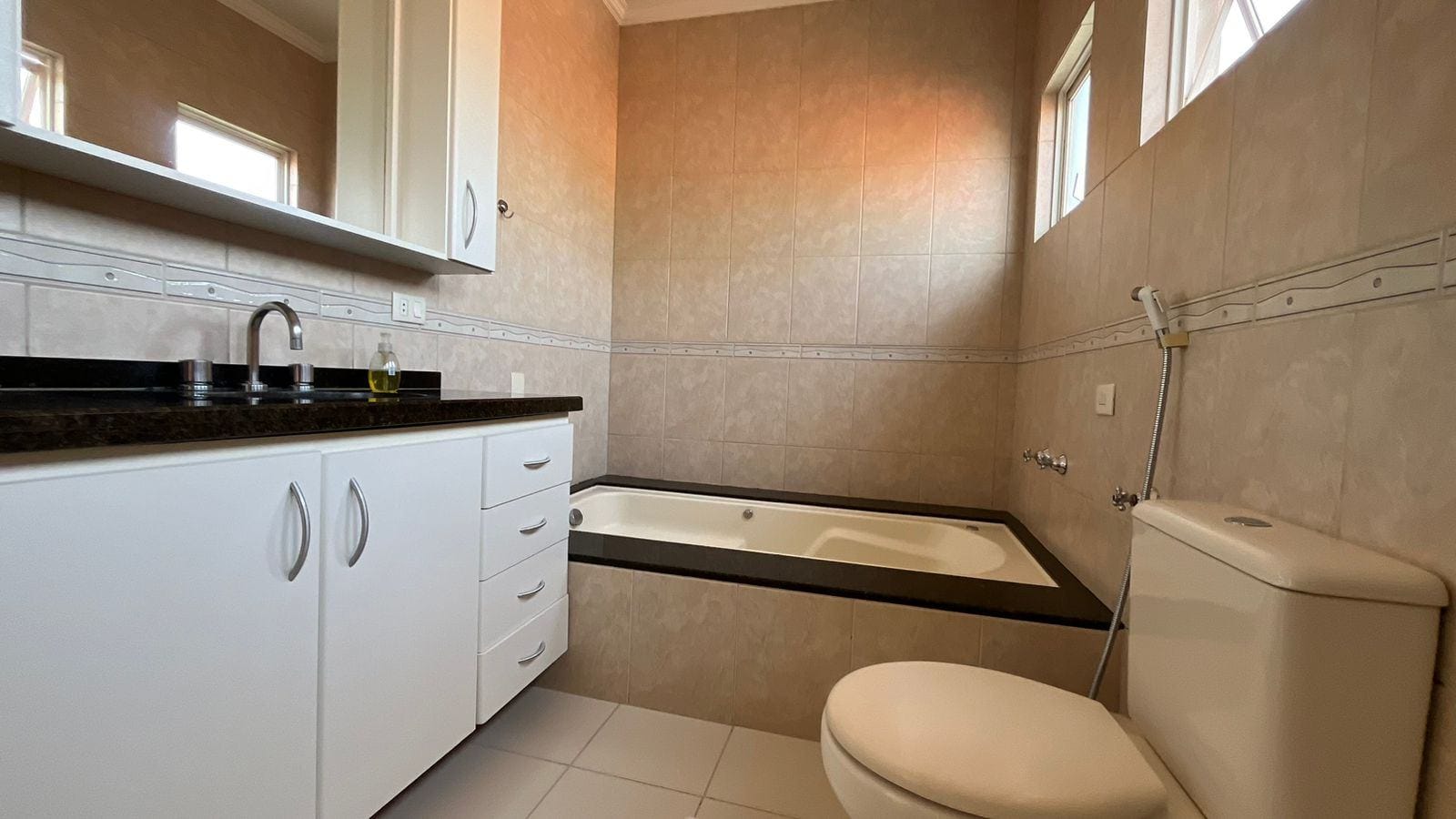 Casa em condomínio à Venda, Recanto do Salto, Londrina, PR