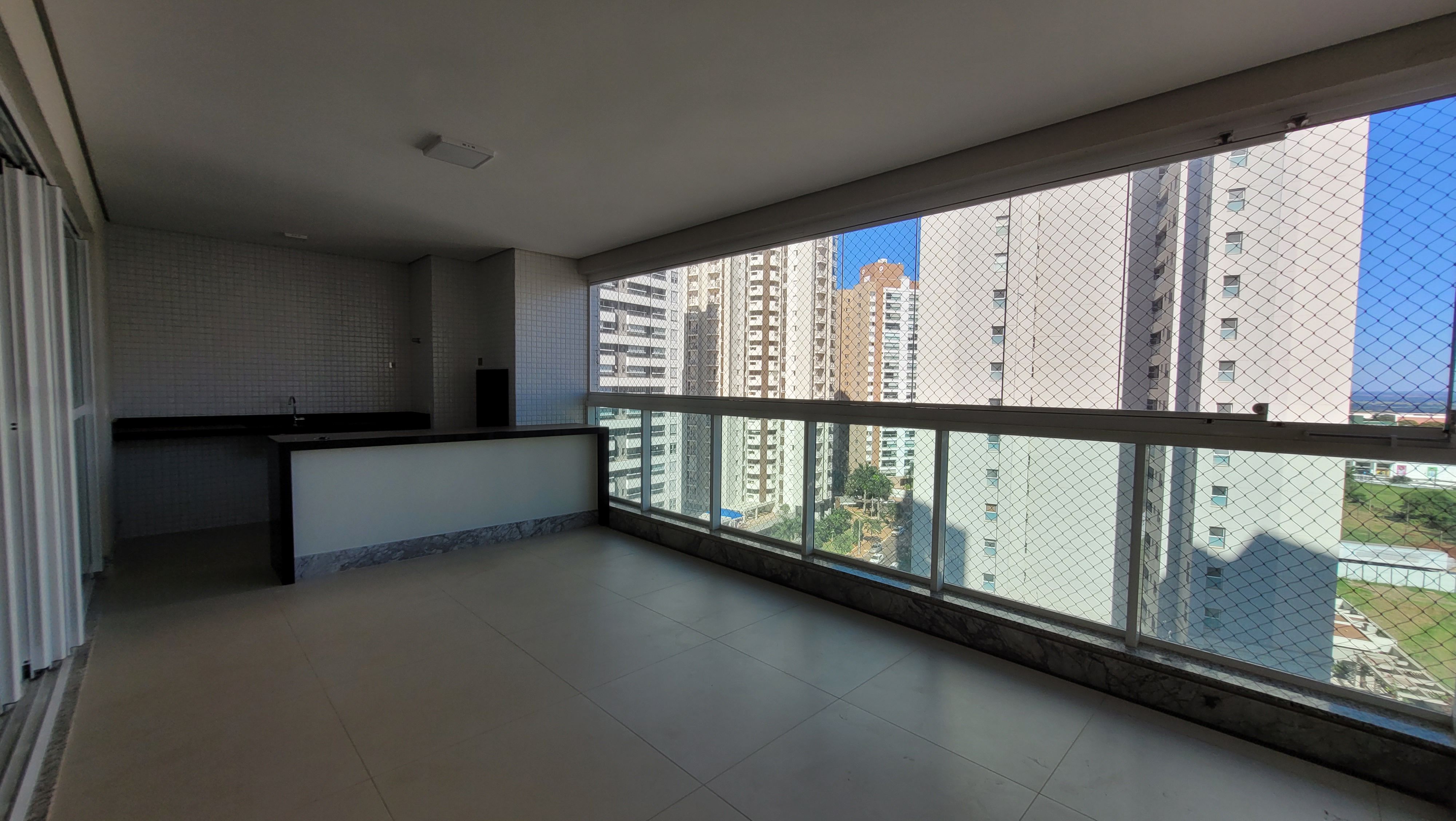 Apartamento  à Venda, 173m² privativos, Ed Queens Park, 3 suítes sendo 1 master, 2 vagas - Gleba Fazenda Palhano, Londrina, PR