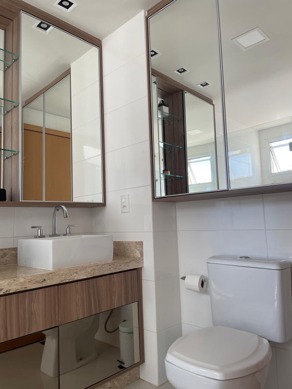 Apartamento à venda Cenário Residence, 3 dormitórios, 1 suite e 3 garagens, Centro, Londrina, PR