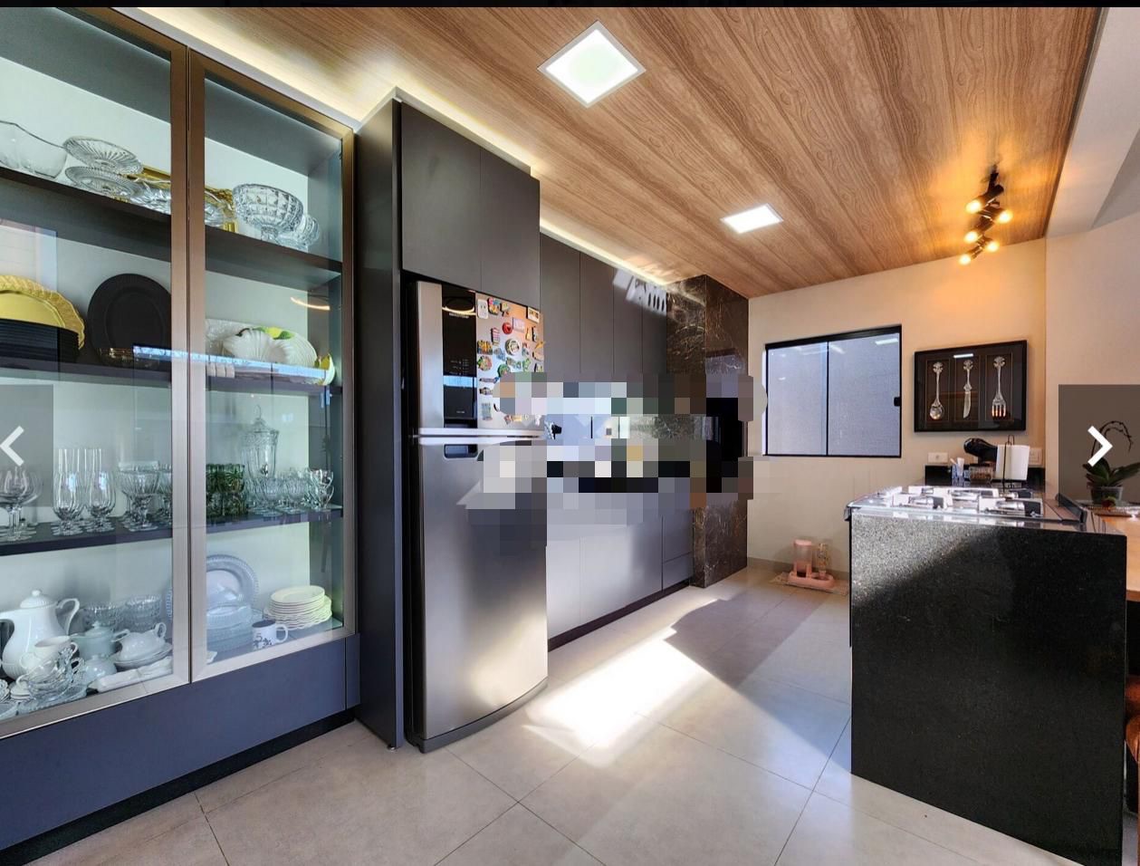 Casa  à Venda, no Parque Tauá,Arangua, 166m² úteis 3 quartos sendo 1 suíte , 4 vagas , toda planejada- Jd Morumbi  Londrina, PR