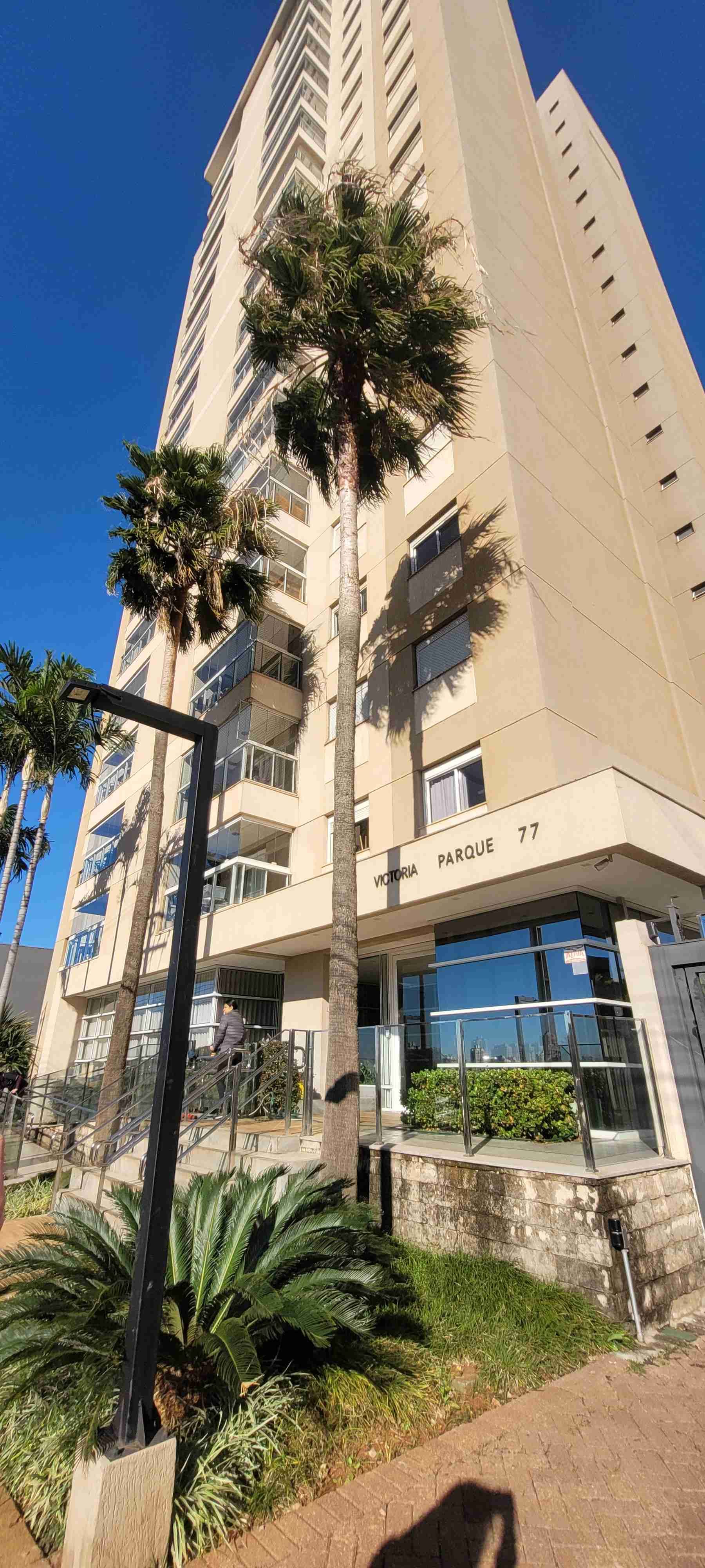 Apartamento à venda no Edifício Victoria Parque,2 quartos,Gleba Fazenda Palhano, Londrina, PR