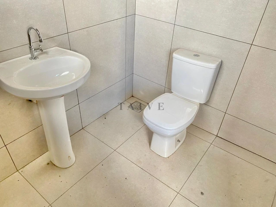 BARRACÃO PARA VENDA OU LOCAÇÃO COM 300m² DE CONTRUÇÃO EM CAMBÉ/PR - foto 6