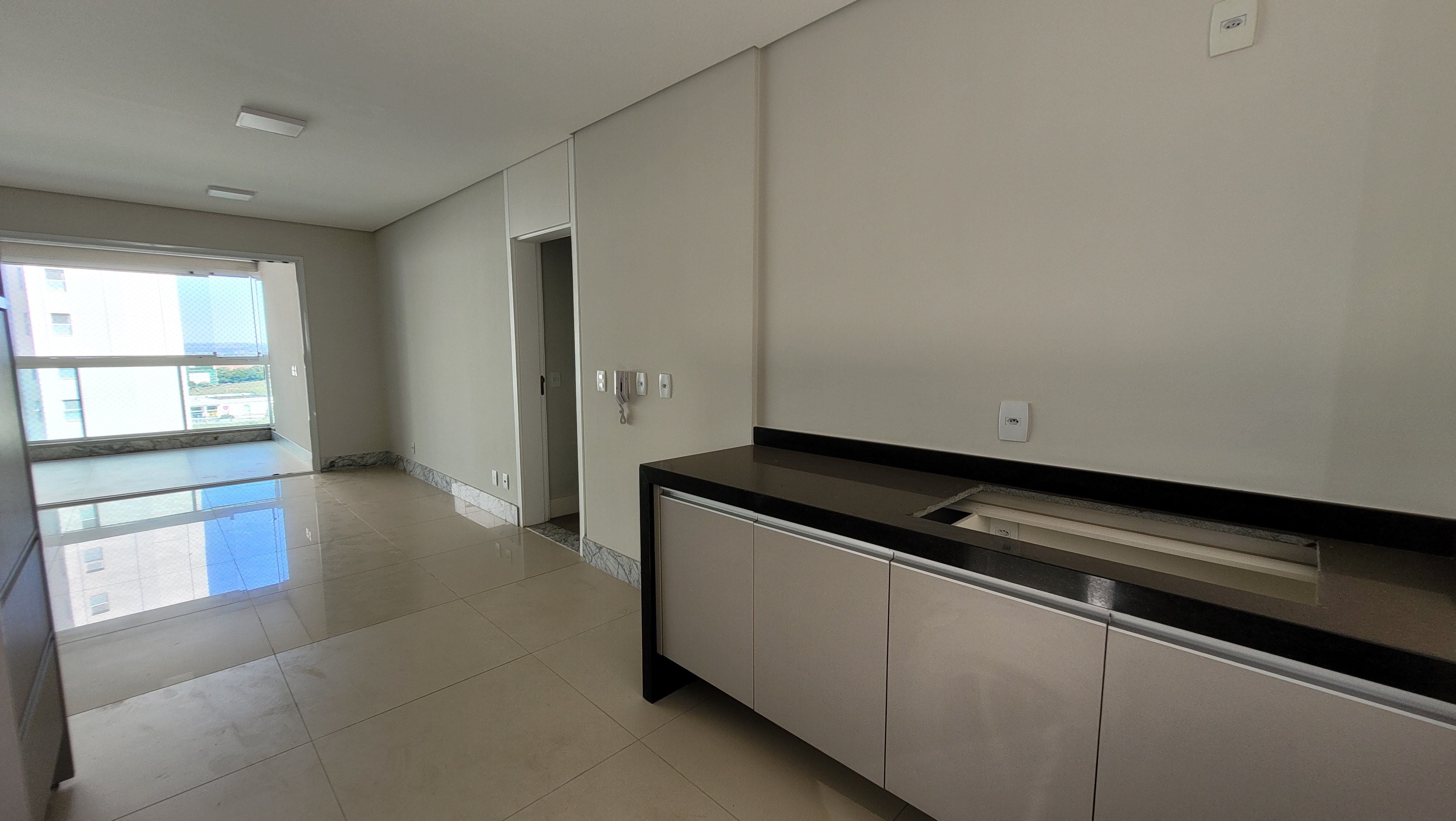 Apartamento  à Venda, 173m² privativos, Ed Queens Park, 3 suítes sendo 1 master, 2 vagas - Gleba Fazenda Palhano, Londrina, PR