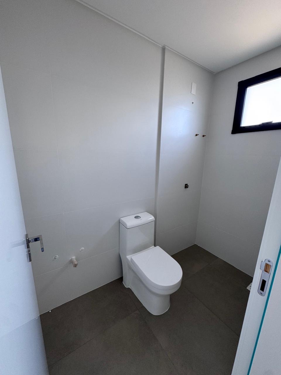 Apartamento no último andar com vista à montanha no litoral catarinense