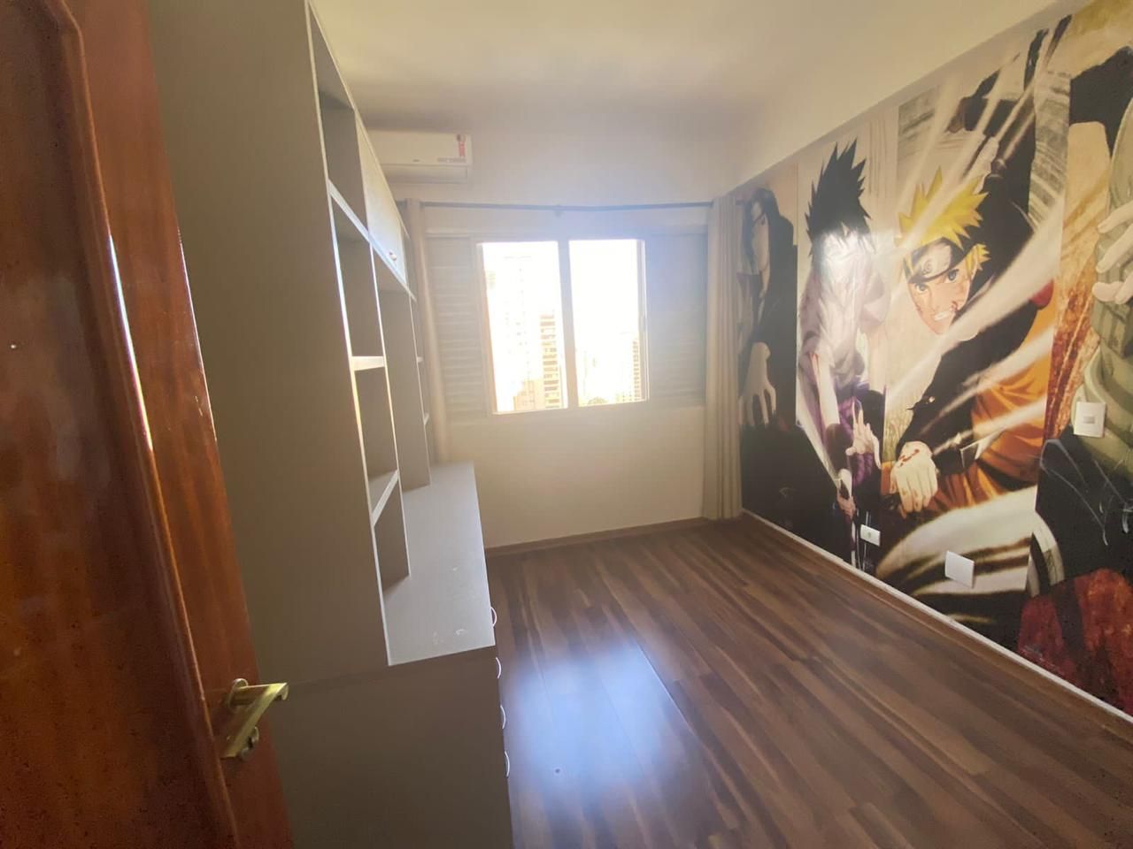 Apartamento à venda, 467m²  úteis, cobertura penthouse, 4 dormitórios sendo 2 suítes, 4 banheiros, Centro - Londrina, PR