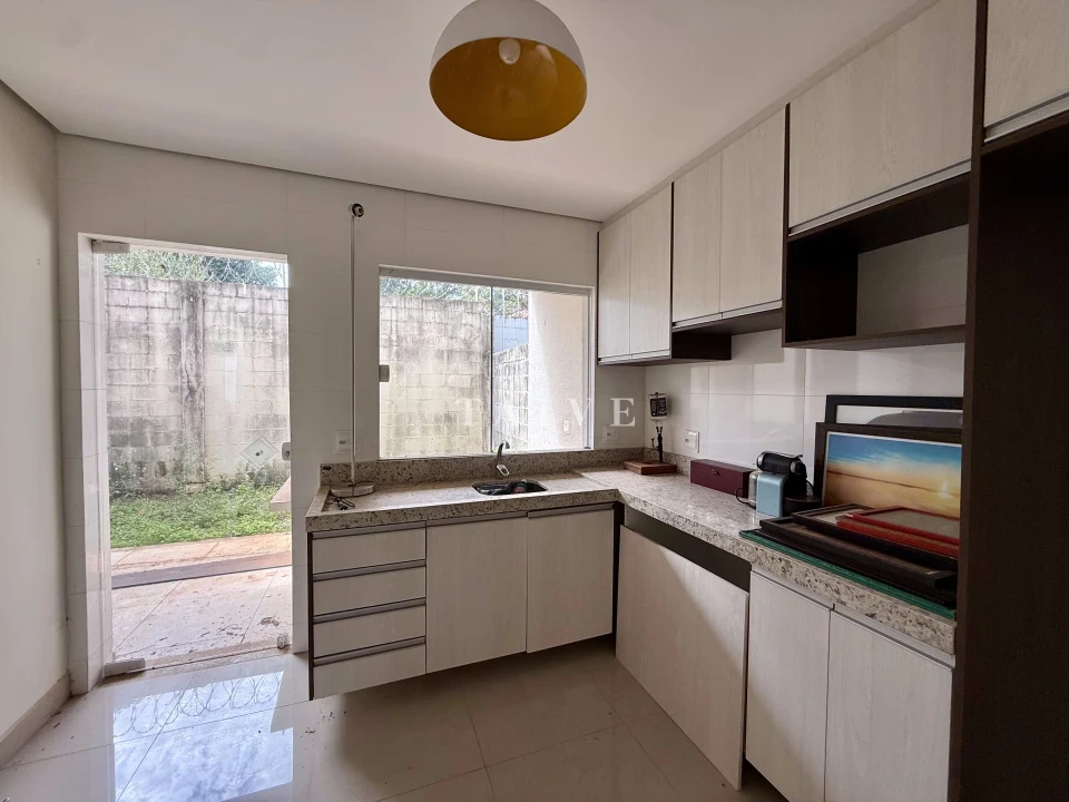 Imagens do imóveis Casa Em Condomínio À Venda Terra Bonita Londrina
