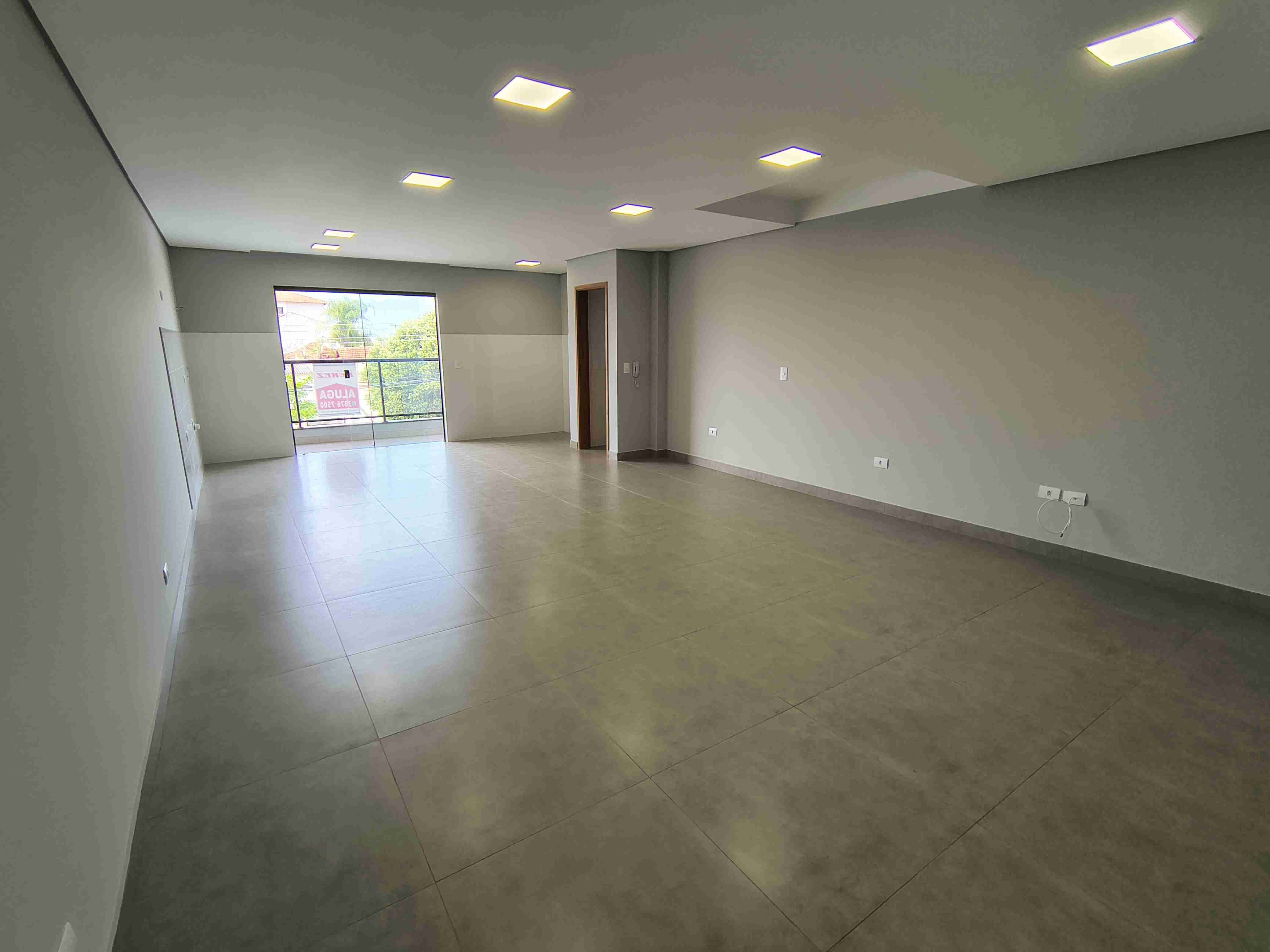 Sala para locação, 58M², Av. Jorge Casoni próximo a rodoviária- bairro Lago Igapó - Londrina-PR