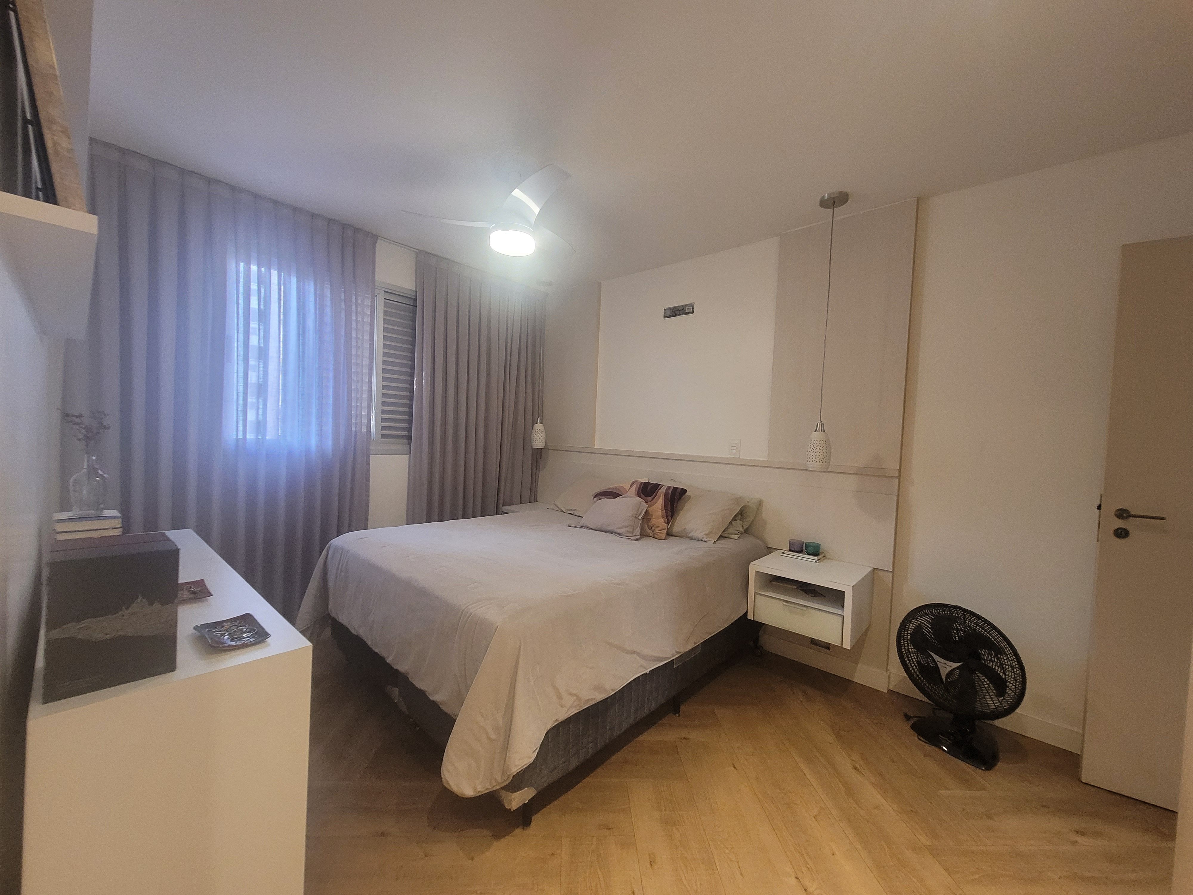 Apartamento à venda, no Edifício Le Corbusier, 122m², 3 quartos, 2 vagas de garagem, andar alto, sacada com churrasqueira, Gleba Palhano - Londri