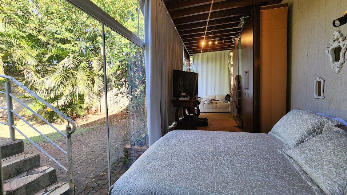 Chácara à Venda, 2500m², Condomínio Golf Ville, casa 120m² úteis, cozinha planejada - Recanto Santa Andréa, Cambé, PR