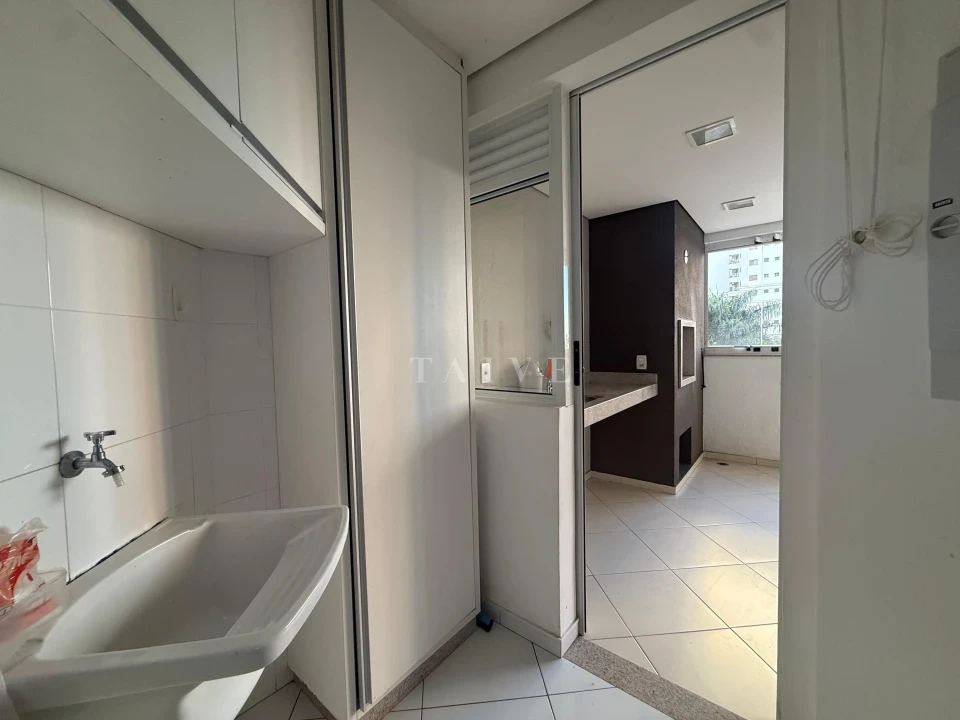 Apartamento à venda, 3 quartos sendo 1 suite, 81 m², Evolution Home Alto da Palhano, Gleba Fazenda Palhano, Londrina.