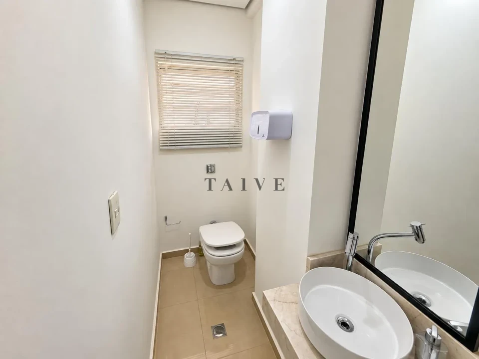 SALA COMERCIAL REFORMADA PARA ALUGAR -  67 m² -  Centro - Londrina-Pr - foto 9
