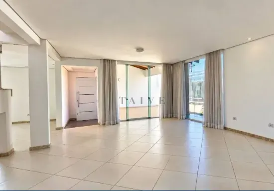 Casa à venda no bairro Tucanos, zona Sul, Londrina, com 4 suítes, 600 m², amplo quintal - Tucano, Londrina
