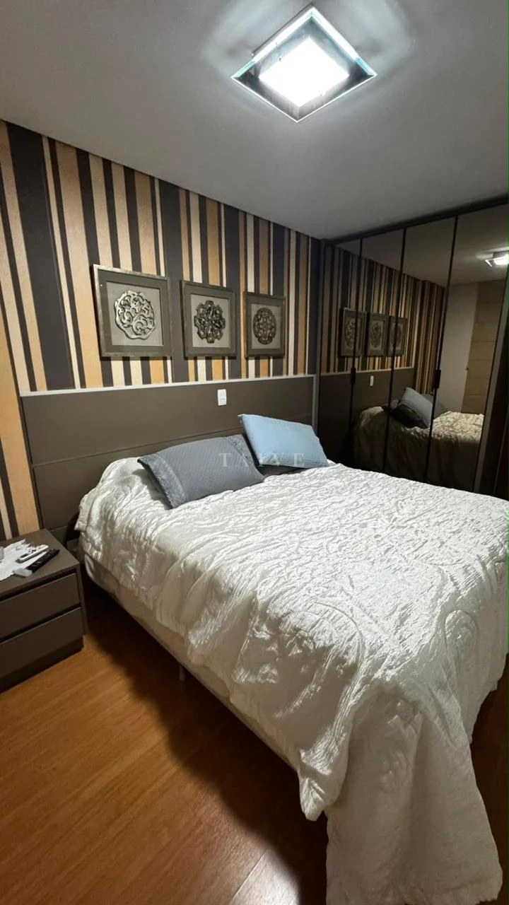 Apartamento Mobiliado à Venda no Liberty Towers, Andar Alto, 2 Vagas de Garagem