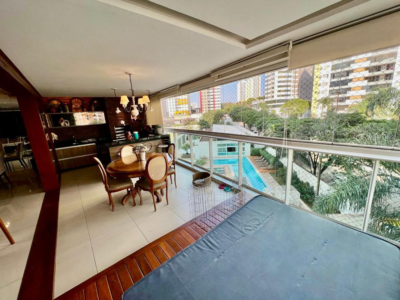 Apartamento  à venda, Ed. Maison Victoria, 183m², 3 suítes, 2 vagas -  Santa Rosa, Londrina, PR