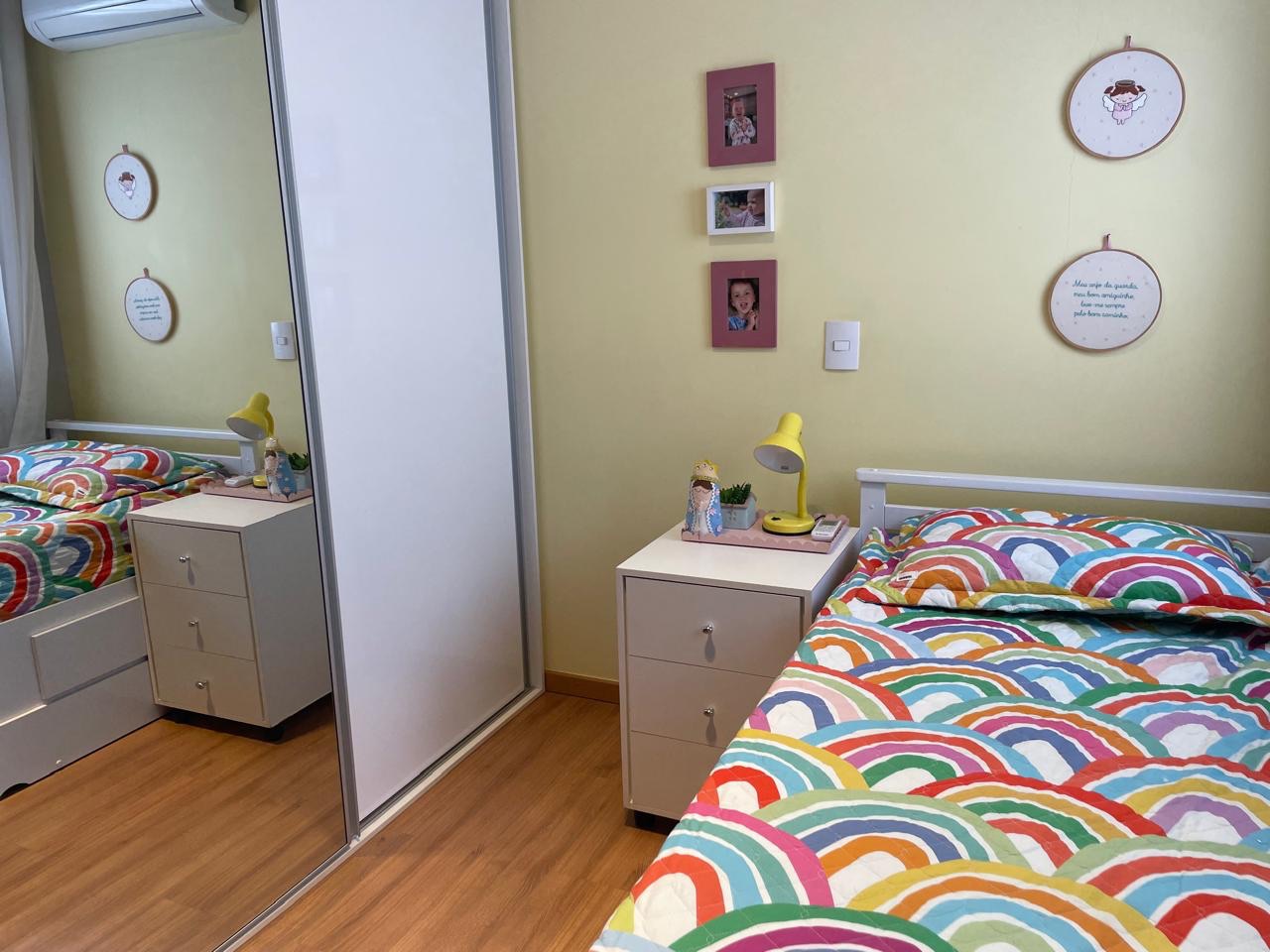 Apartamento à venda Cenário Residence, 3 dormitórios, 1 suite e 3 garagens, Centro, Londrina, PR