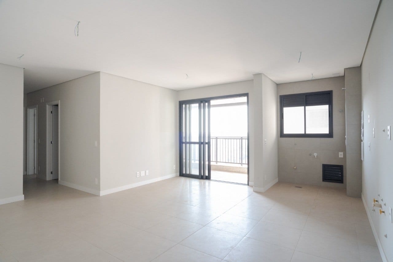 Apartamento novo à venda, Edifício Insight Palhano, 87m² úteis, 3 Dormitorios sendo 1 suíte, 1 vaga, andar alto- Gleba Fazenda Palhano, Londrina,