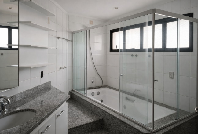 Aluga-se apartamento de 4 quartos na Gleba Fazenda Palhano com planejados, Londrina, PR