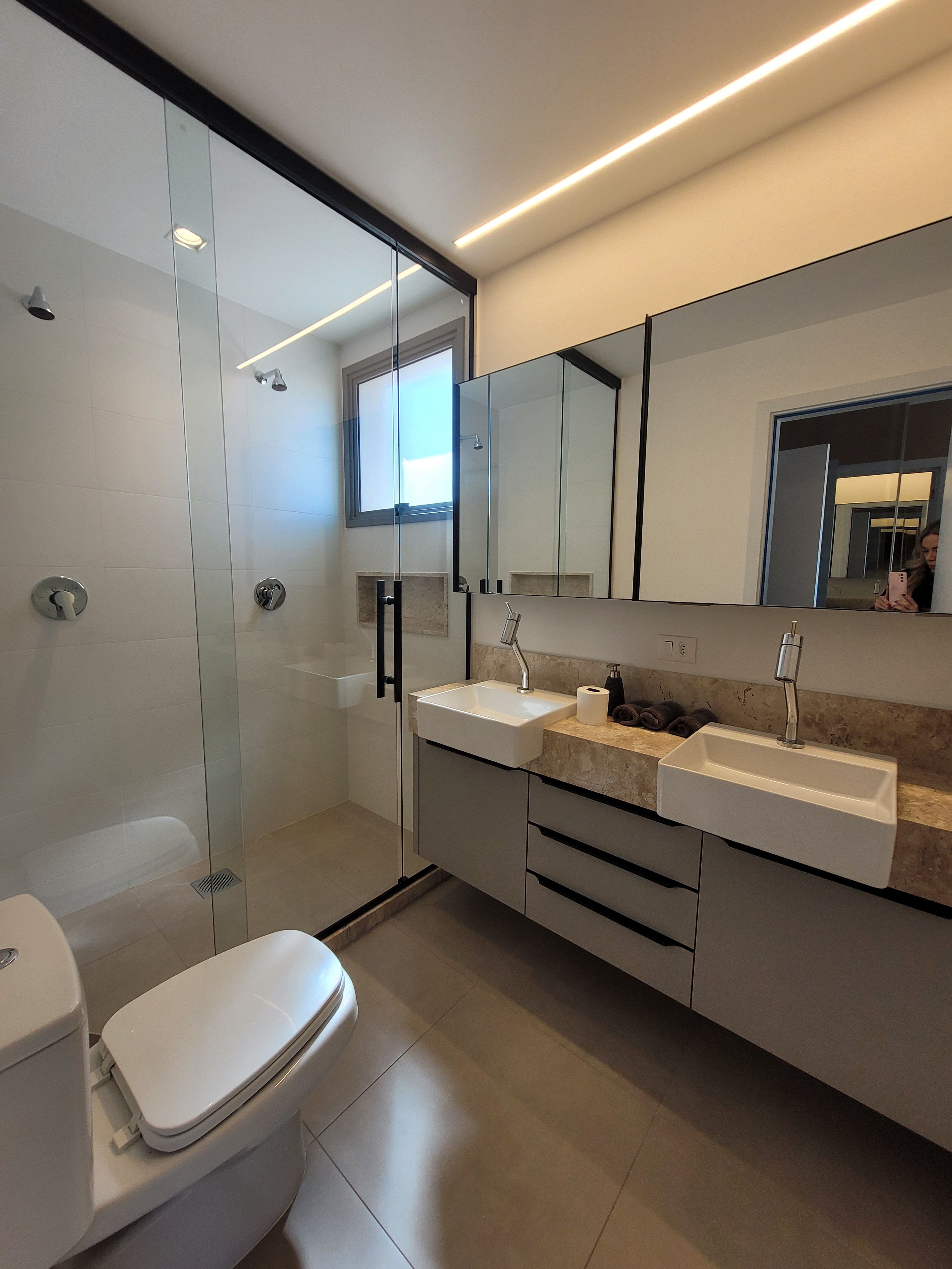 Apartamento à venda no Edifício Glória Residence, mobiliado, 114m², com 3 dormitórios, andar alto,  - Gleba Palhano - Londrina/PR