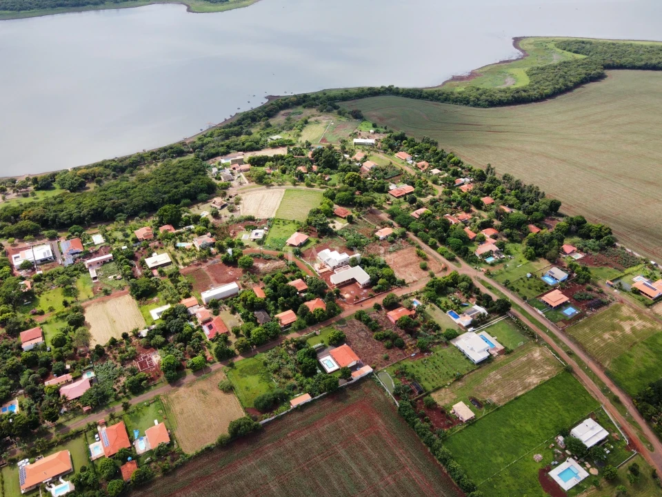 Imagens do imóveis ESTÂNCIA FAVORETTO