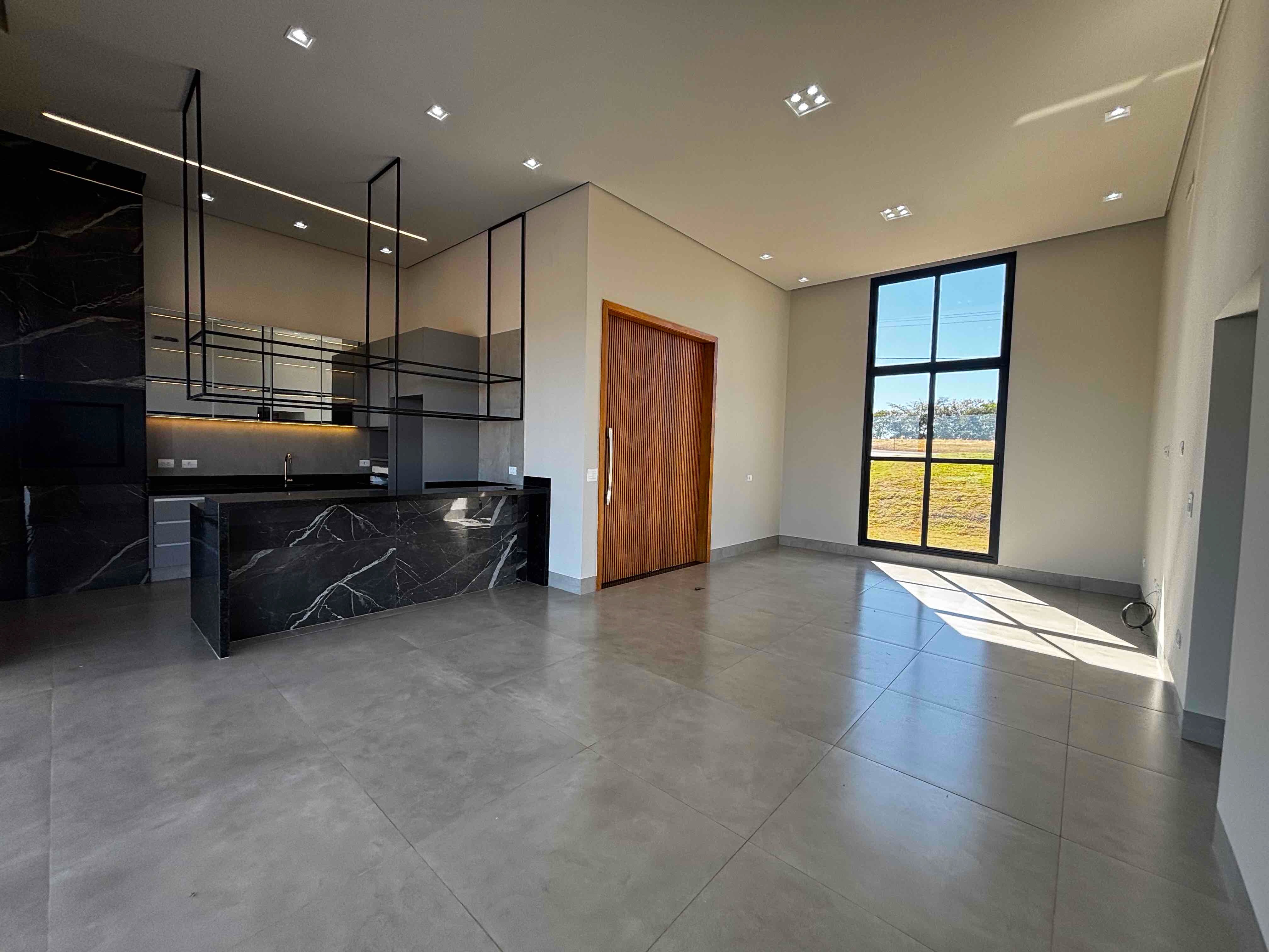 CASA NOVA A VENDA, CONDOMINIO ECOVILLAS DO LAGO, 3 QUARTOS, 1 SUÍTE, PISCINA AQUECIDA