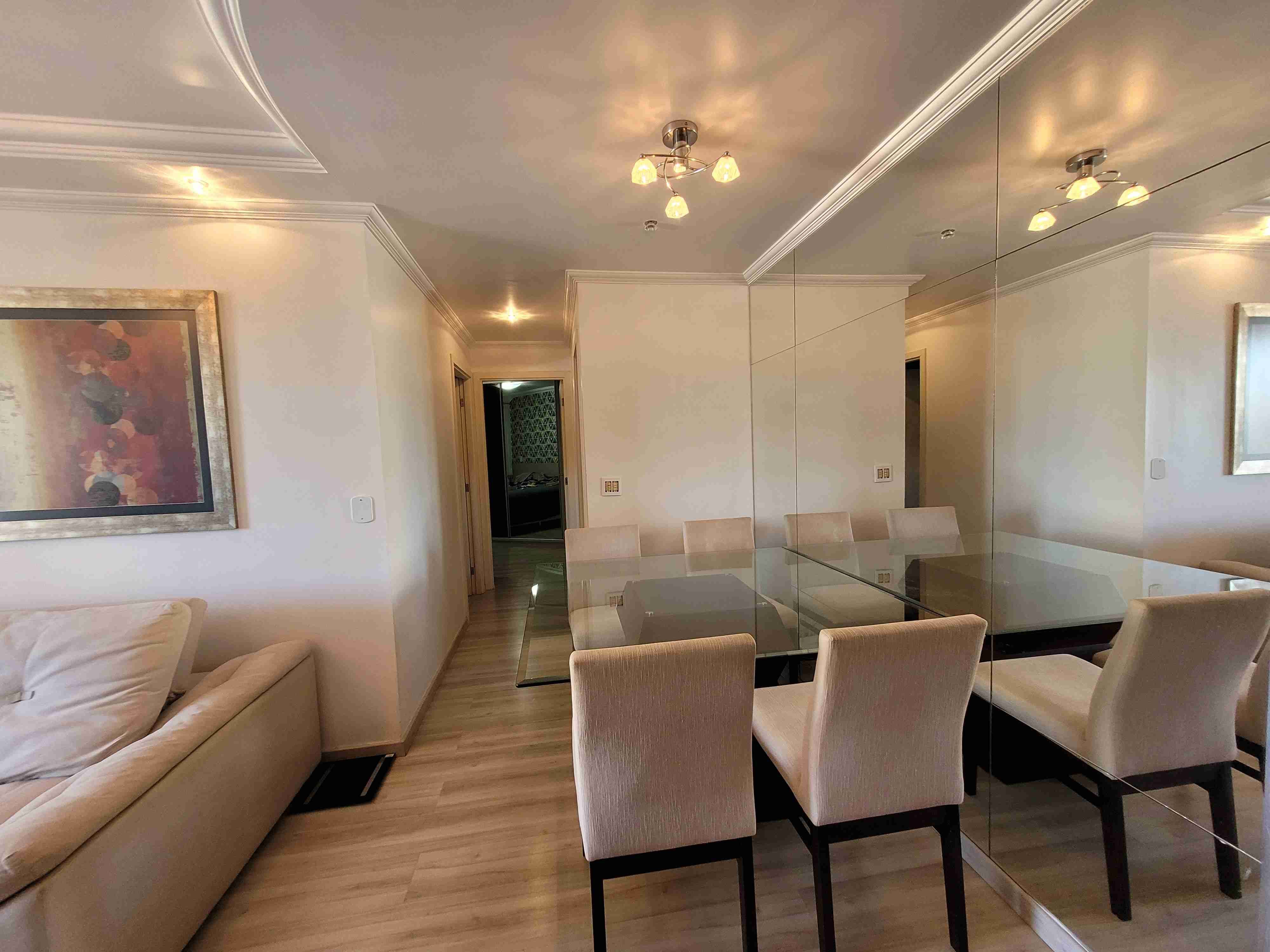Apartamento à venda no Edifício Studio V,2 quartos sendo 1 suite, mobiliado, sol da manha,Centro, Londrina, PR