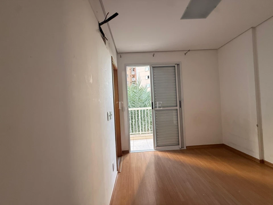 Apartamento à venda, 3 quartos sendo 1 suite, 81 m², Evolution Home Alto da Palhano, Gleba Fazenda Palhano, Londrina.