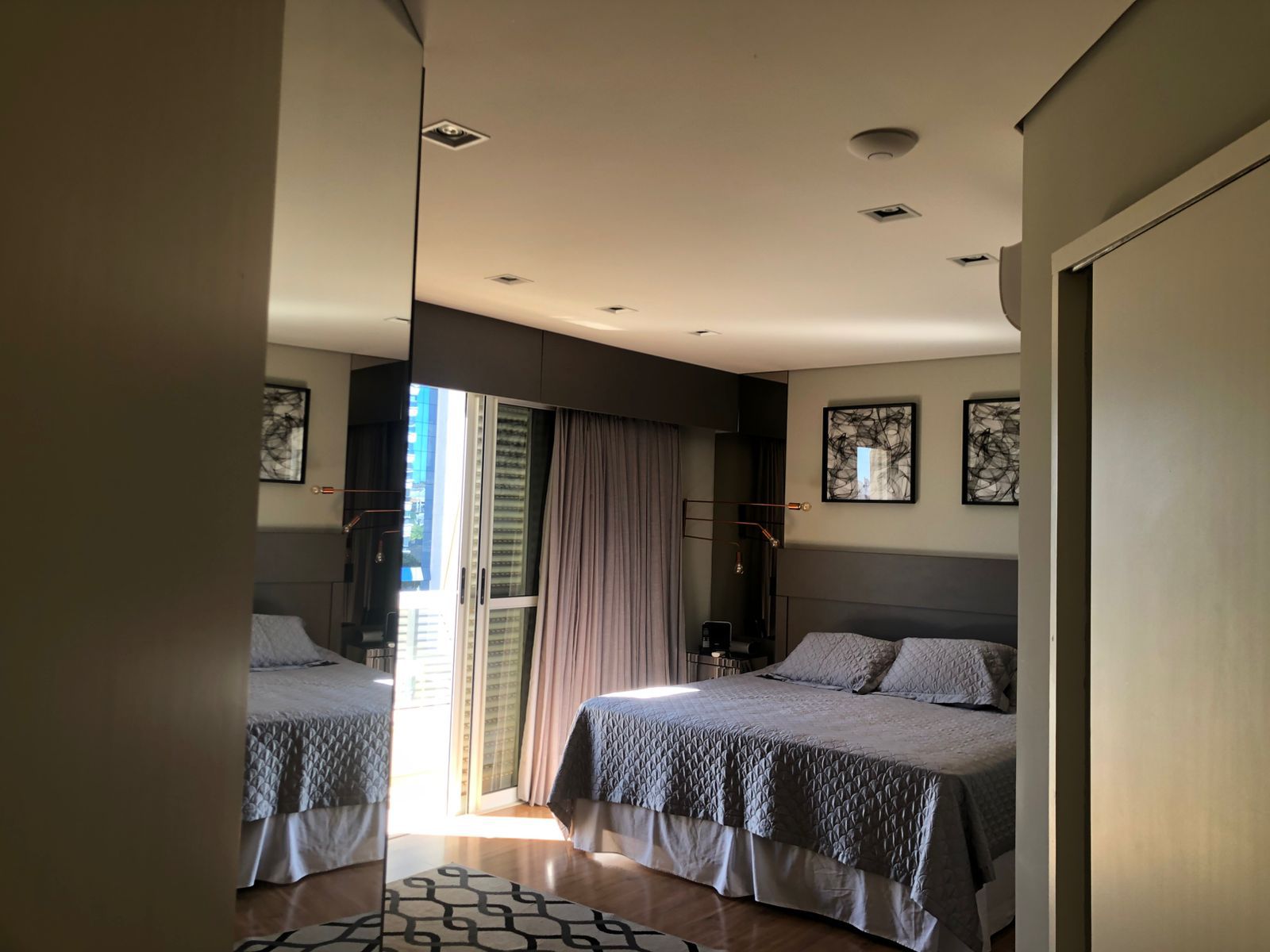 Apartamento completamente mobiliado no Palazzo Di Cesare