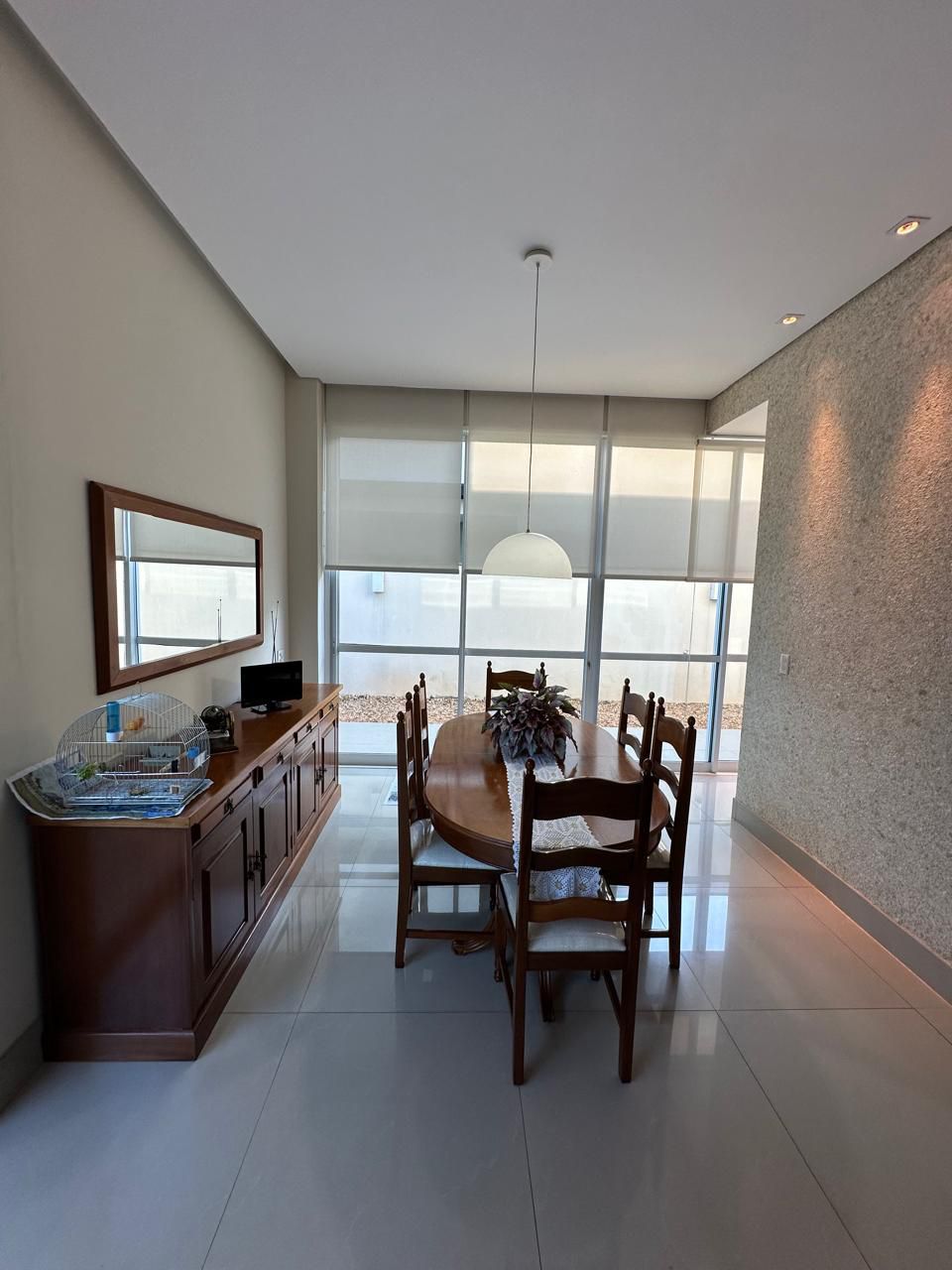 Casa à venda, 3 quartos sendo 1 demi suite, 360 m², Condomínio  Ville Campestre, Londrina, PR