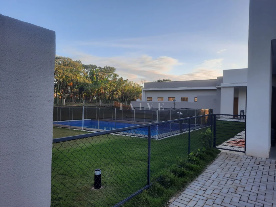Imagens do imóveis Casa A Venda Estância Bomtempo  Londrina