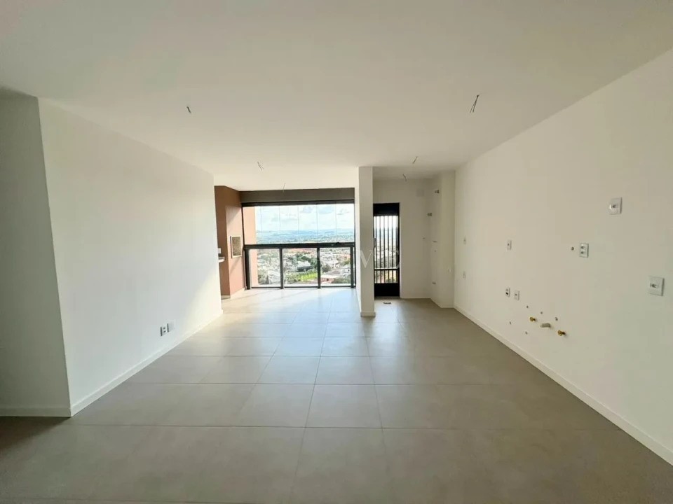 Apartamento À Venda pronto para morar no condomínio Wood da Vanguard, com 3 quartos (sendo 1 suíte), com 167 m², Terra Bonita, Londrina
