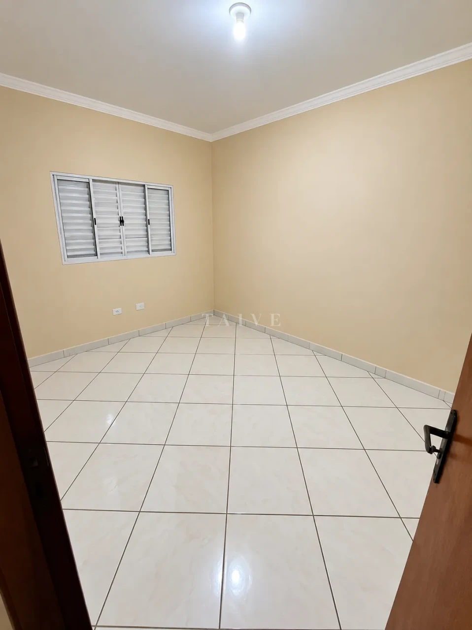 Casa 3 quartos à venda em Conjunto Habitacional Alexandre Urbanas, Londrina - foto 7