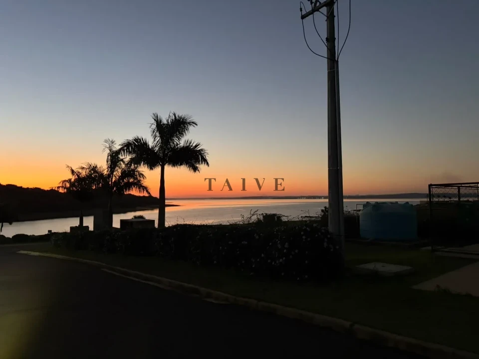 Casa em Condomínio à Venda no Riviera de Santa Cristina XIII Paranapanema-SP - foto 6