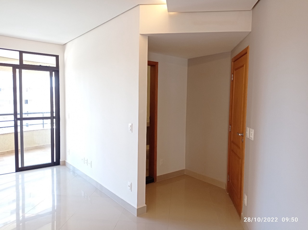 Apartamento  à Venda, Edifício Toulouse, 187m² úteis, 3 quartos sendo 2 suítes, 3 vagas, planejado - Gleba Fazenda Palhano, Londrina, PR