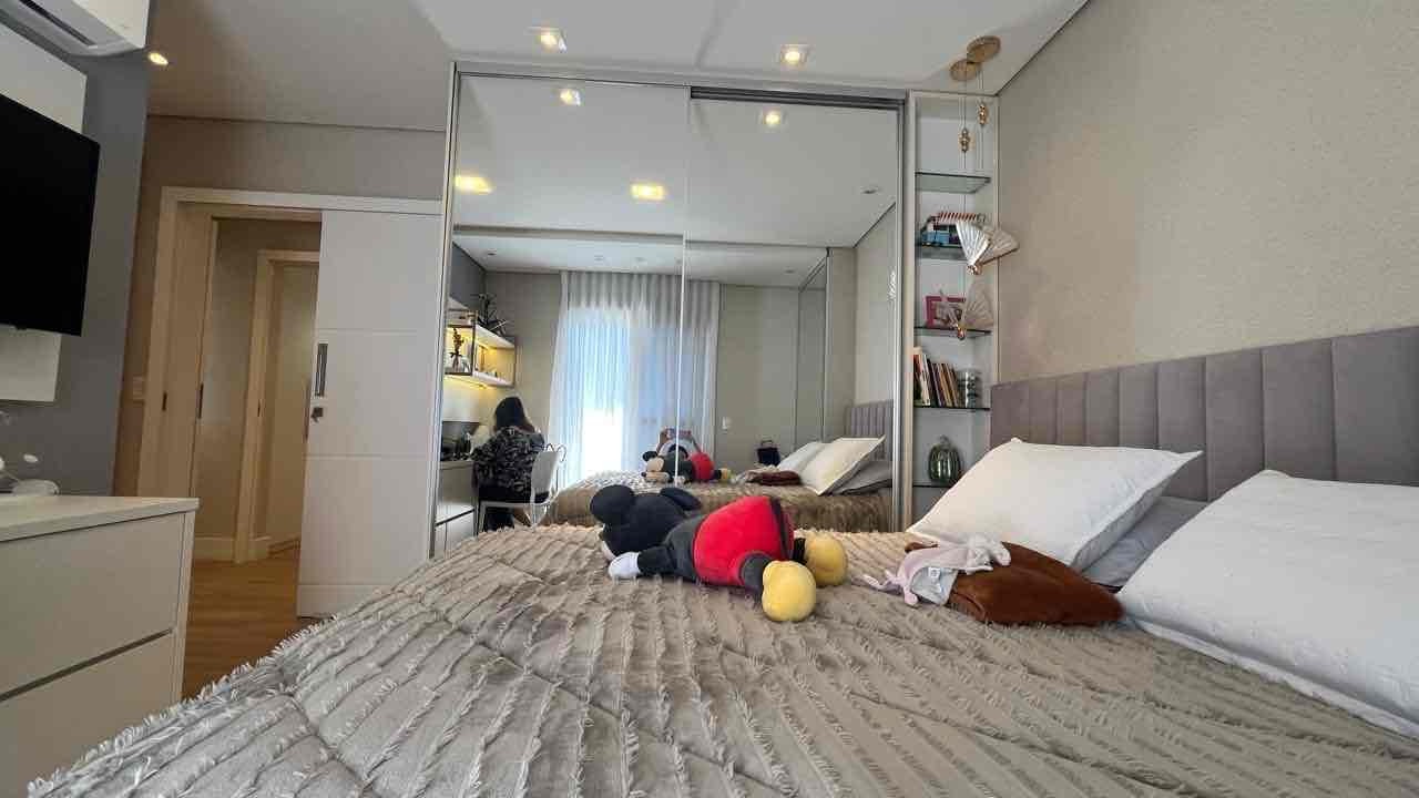 Apartamento semi mobiliado à venda, Edifício Palazzo Veronesi, 240m² úteis, 4 quartos sendo 2 suítes - Bela Suiça, Londrina, PR