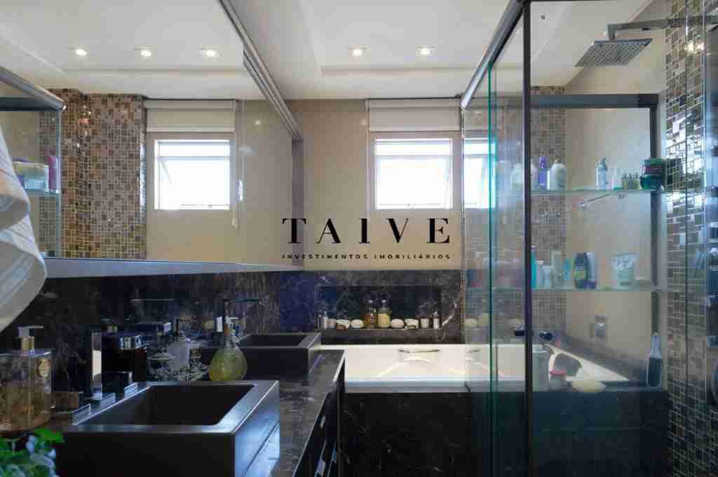 Apartamento  à Venda, Edifício Venezia, 172m² úiteis, 2 suítes, 3 vagas, todo planejado - Centro, Arapongas, PR