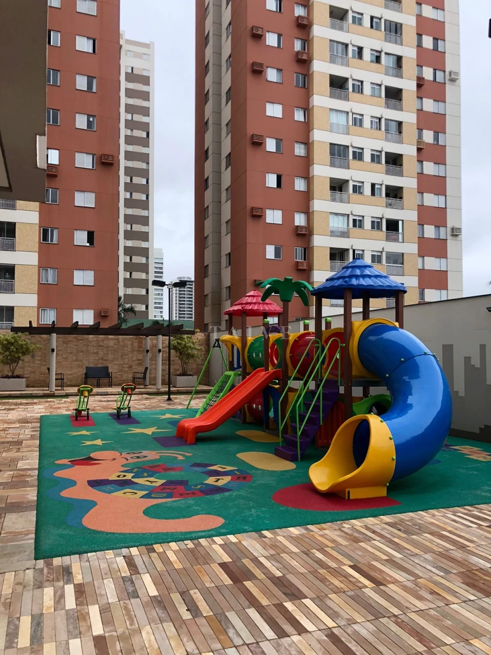 Imagens do imóveis Vende-se apartamento planejado com 3 quartos, Gleba Palhano, Londrina