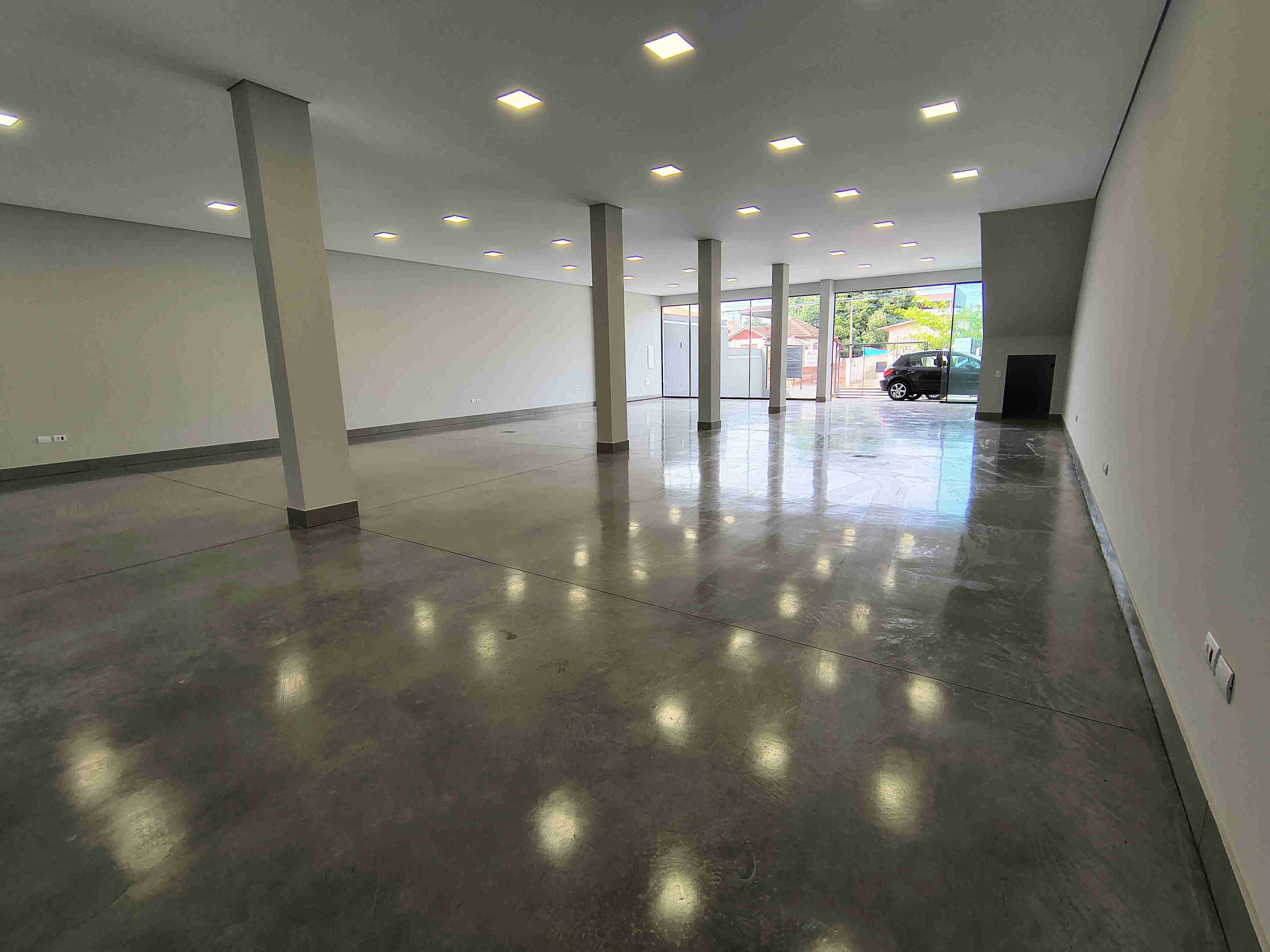 Barracão para locação, 250M², Av. Jorge Casoni - Lago Igapó - Londrina, PR