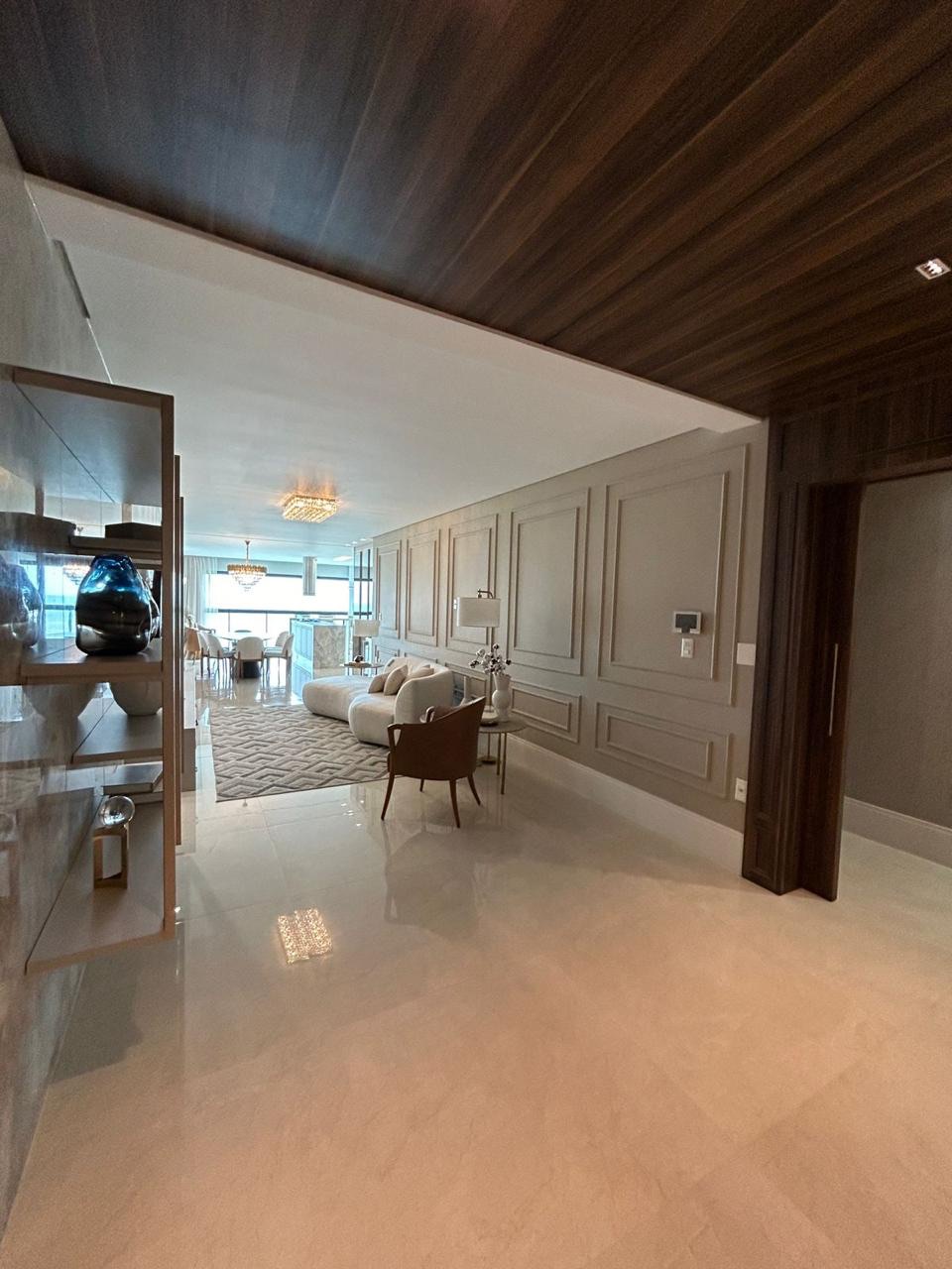 Apartamento  à venda CARTIER FRENTE MAR, Meia praia, 180M² úteis, 4 suítes, 4 vagas,  finamente mobiliado - Meia praia, Itapema, SC