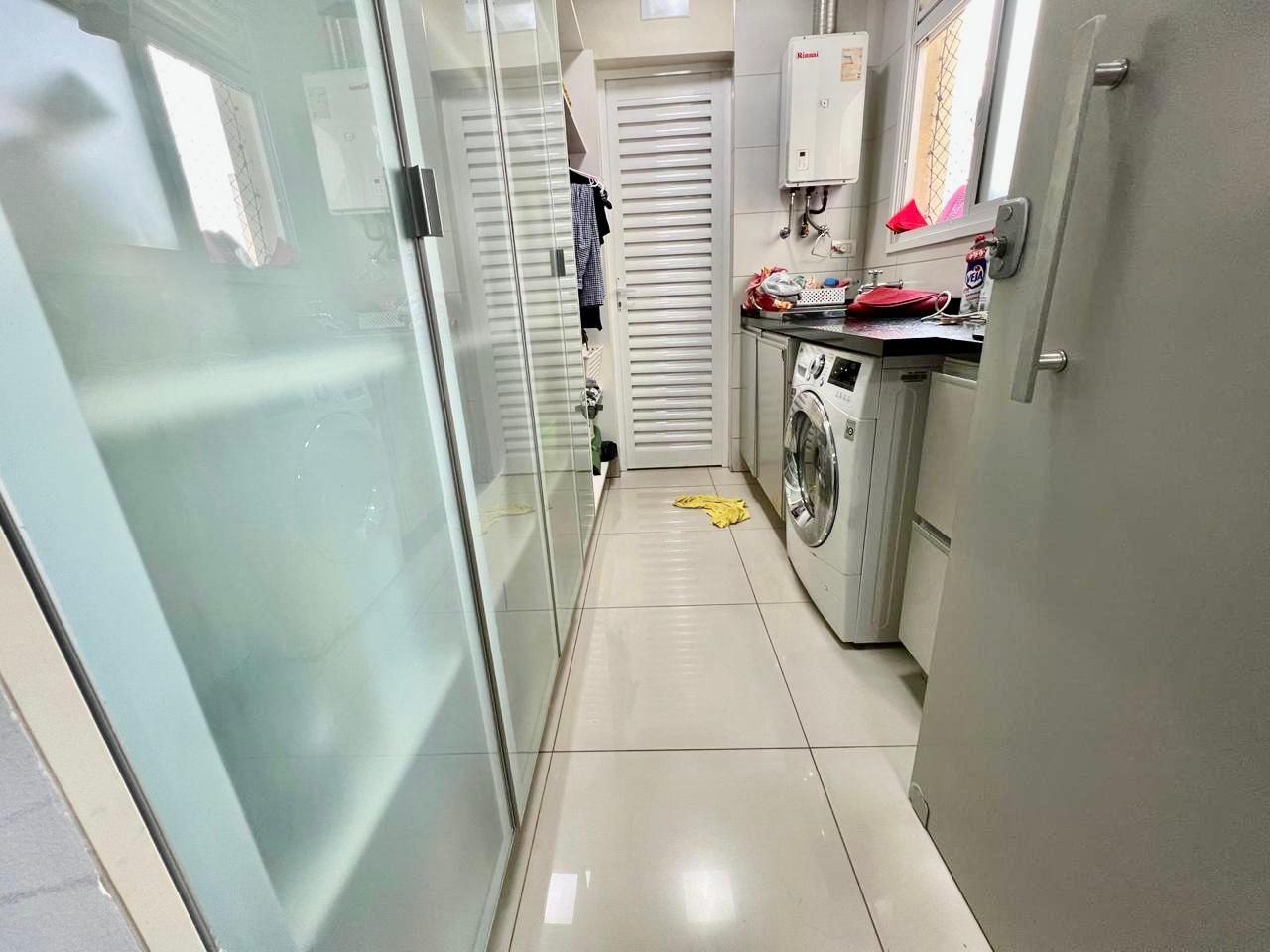 Apartamento  à venda, Ed. Maison Victoria, 183m², 3 suítes, 2 vagas -  Santa Rosa, Londrina, PR