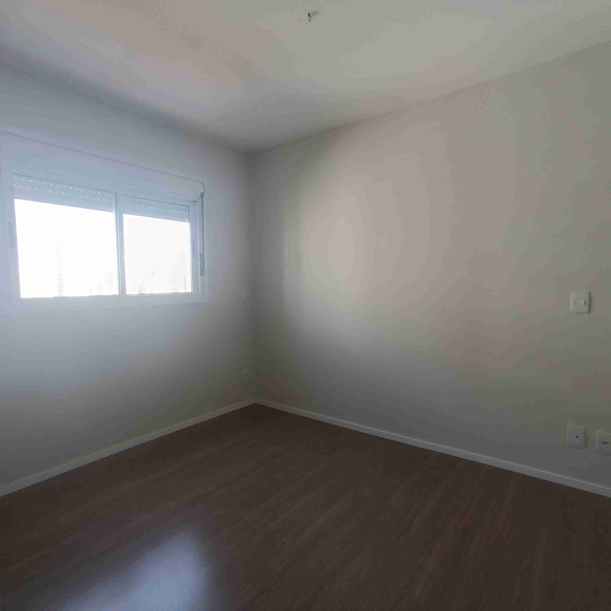 Apartamento à Venda, Edifício Vista Parque lago, 71m² úteis, 3 quartos sendo 1 suíte, 2 vagas, andar alto -  Jardim Presidente, Londrina, PR