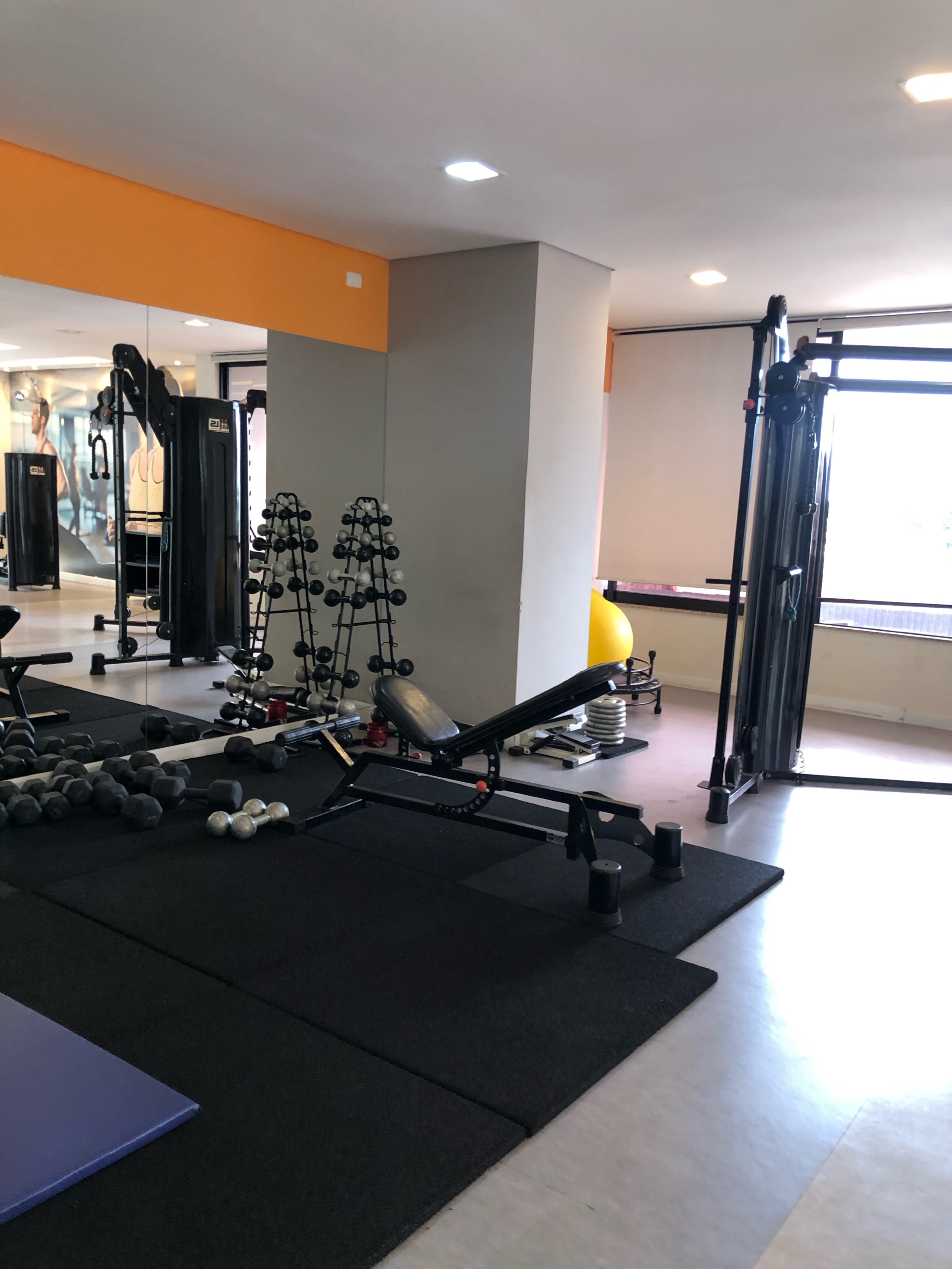 Vende-se apartamento no Cosmopolitan Residence -  Gleba Palhano, Londrina, PR