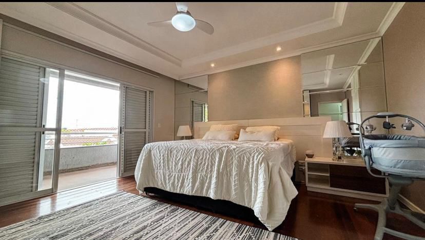 Casa a venda em Cond Pitangua, próx shopping Catuaí, 514m² construção, 5 quartos, quintal com espaço - Gleba Fazenda Palhano, Londrina, PR