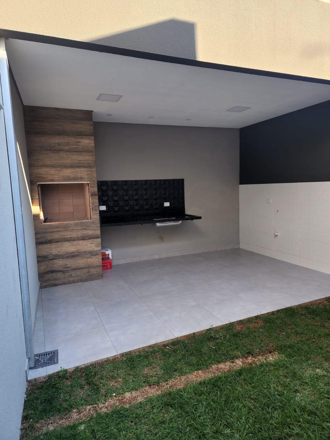Casa à venda, 115m² úteis, 3 quartos  sendo 1 suíte, nunca habitada -  Ouro Verde, Londrina, PR