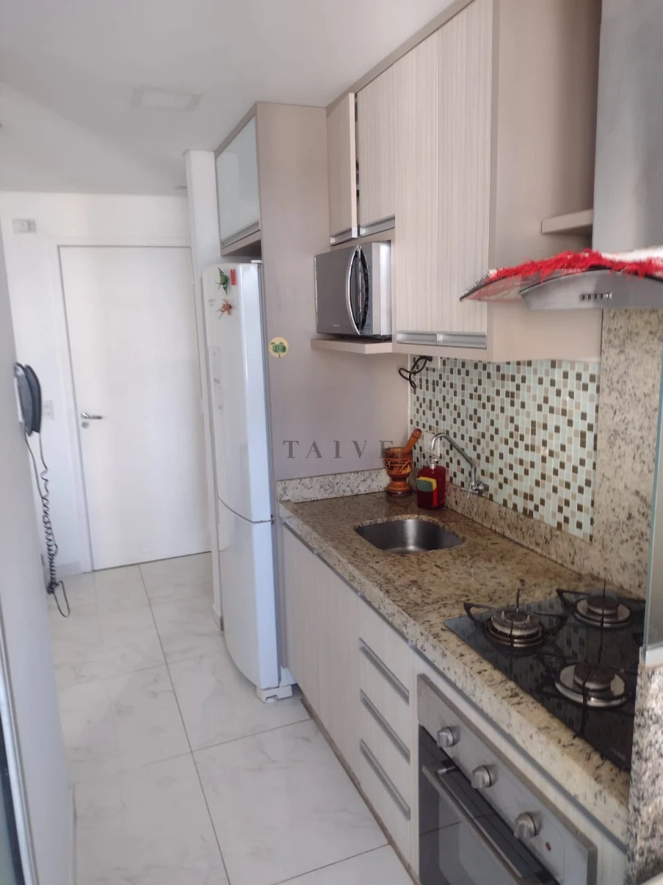 Apartamento Marco dos Pioneiros Zona Leste com Sacada 2 Quartos Sol da Manha Andar Médio Vaga de Garagem Coberta - foto 8