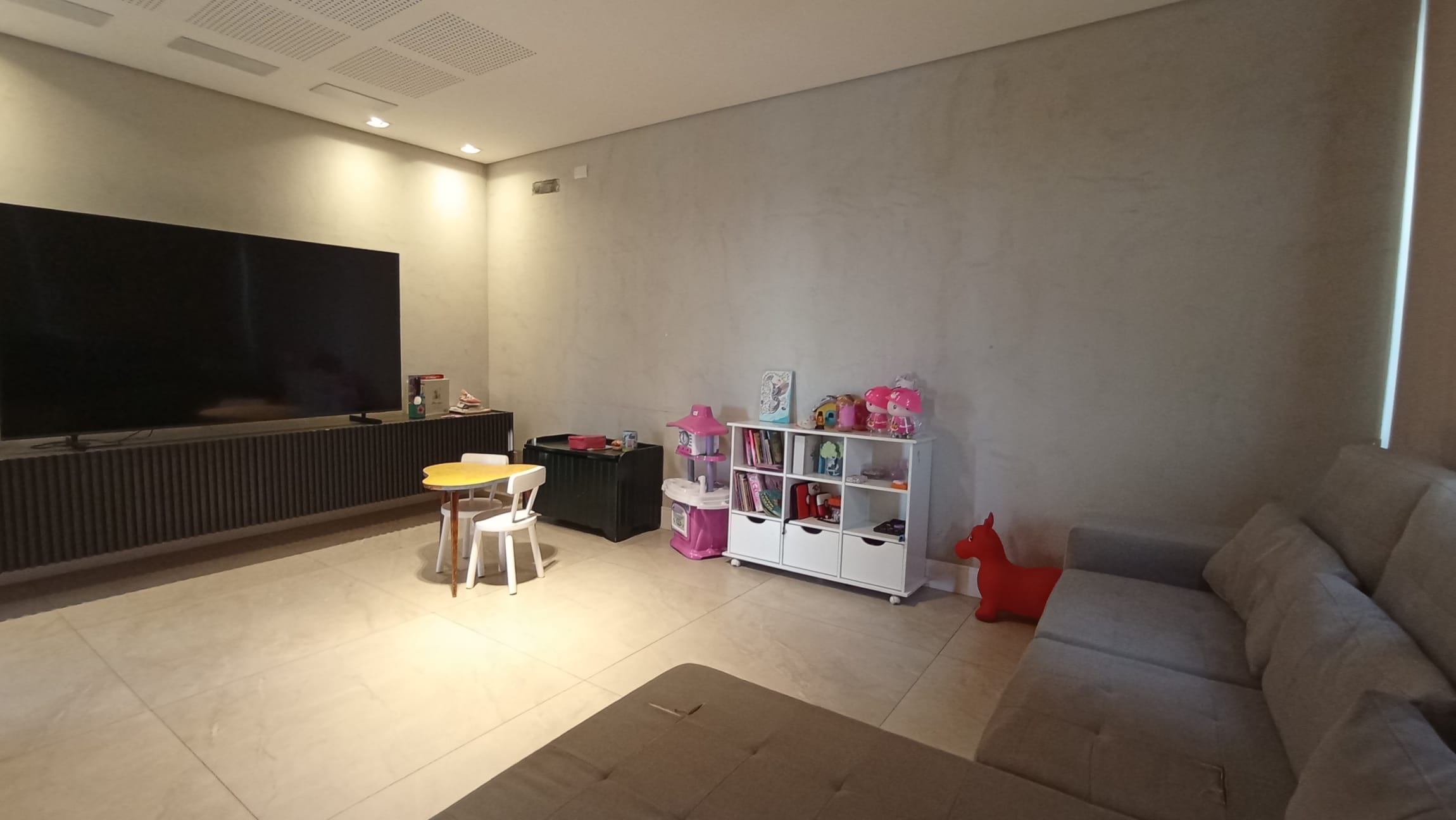 Casa à venda, 529m² construção, 5 suítes ,Piscina borda infinita, Pomar, 4 vagas - Condominio Terras de Canaã, Cambé, PR